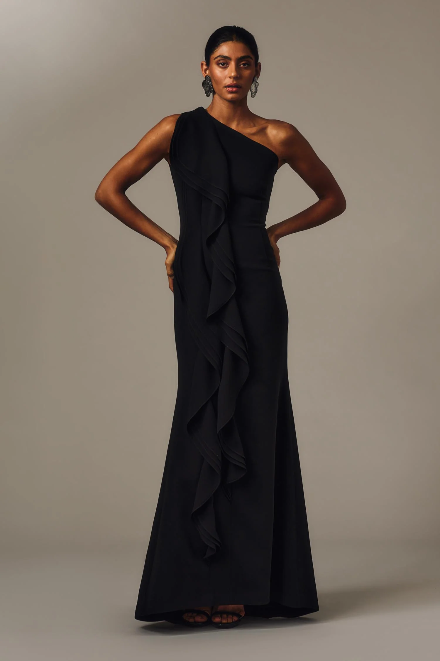 BLACK CREPE ONE SHOULDER PETAL GOWN - Image 5