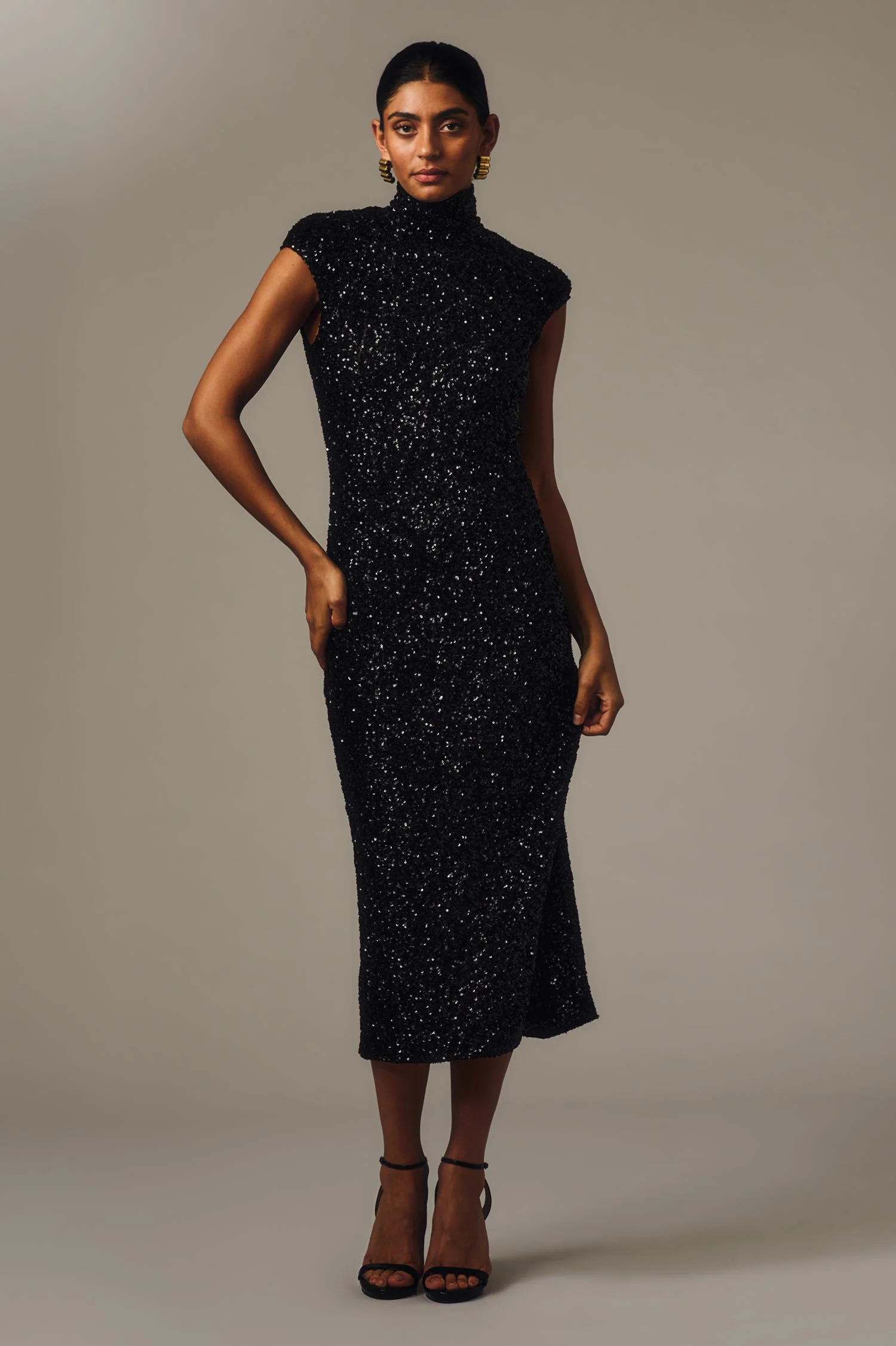 BLACK CRUSHED SEQUIN CAP SLEEVE MIDI DRESS - Image 5