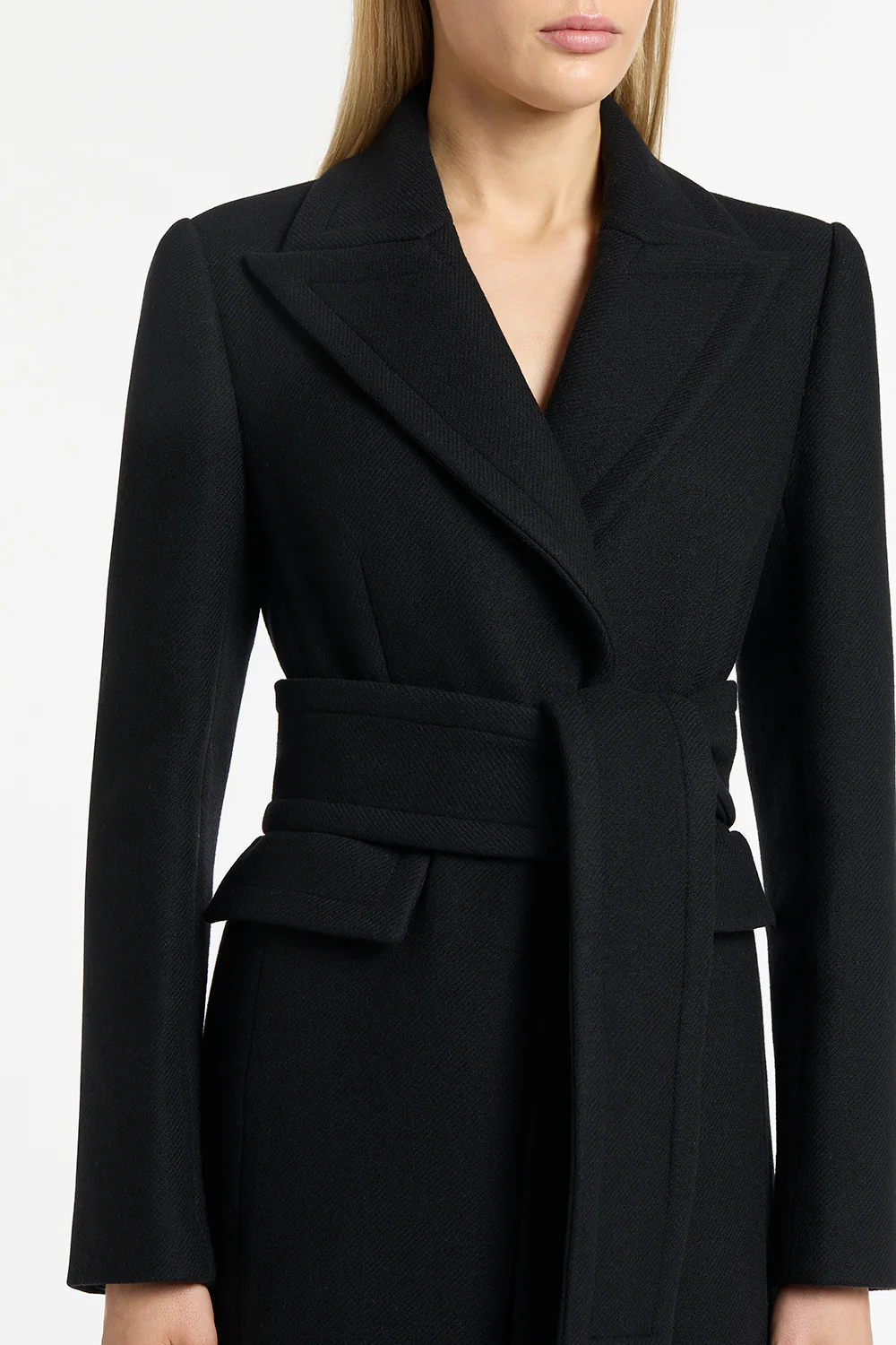 BLACK ITALIAN WOOL BELTED COAT - Image 4