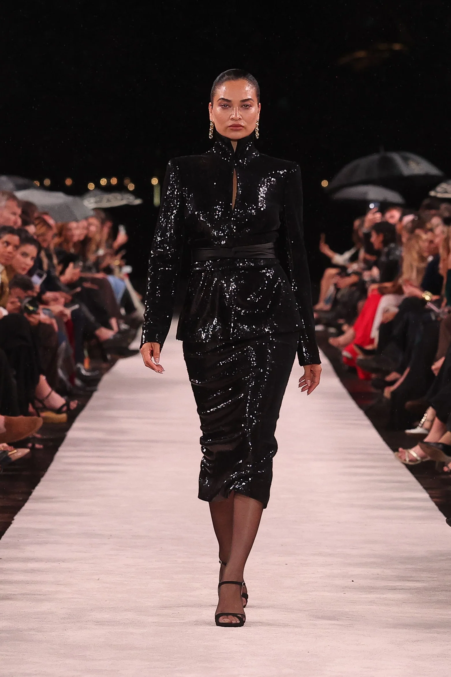 BLACK LIQUID SEQUIN CUMMERBUND