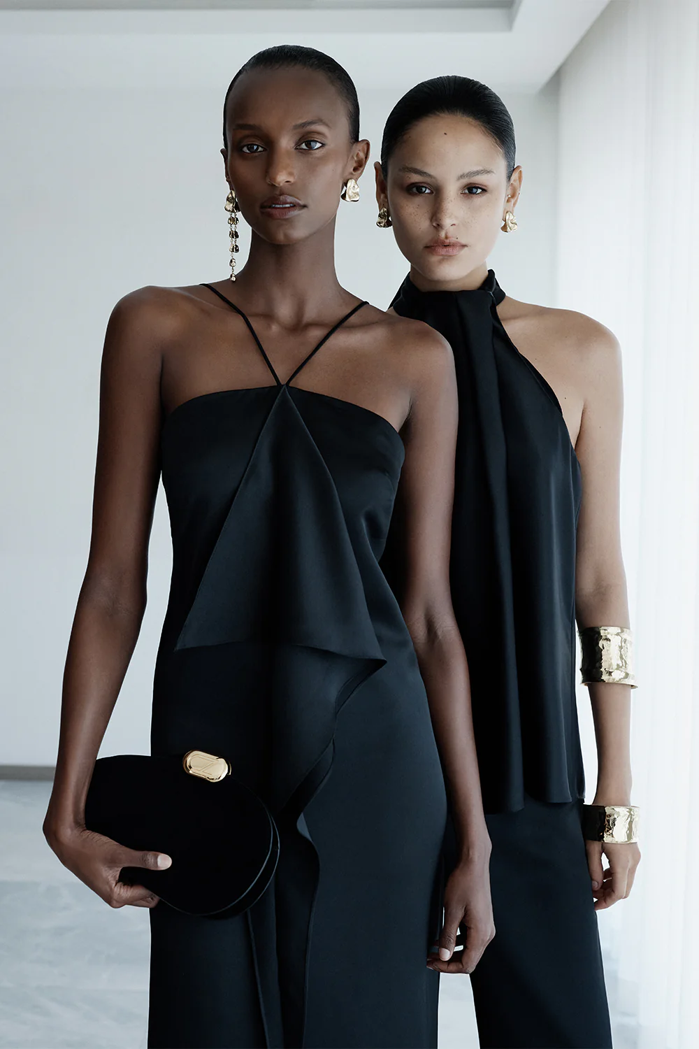 BLACK LUSTRE SATIN FRILL FRONT DRESS - Image 4