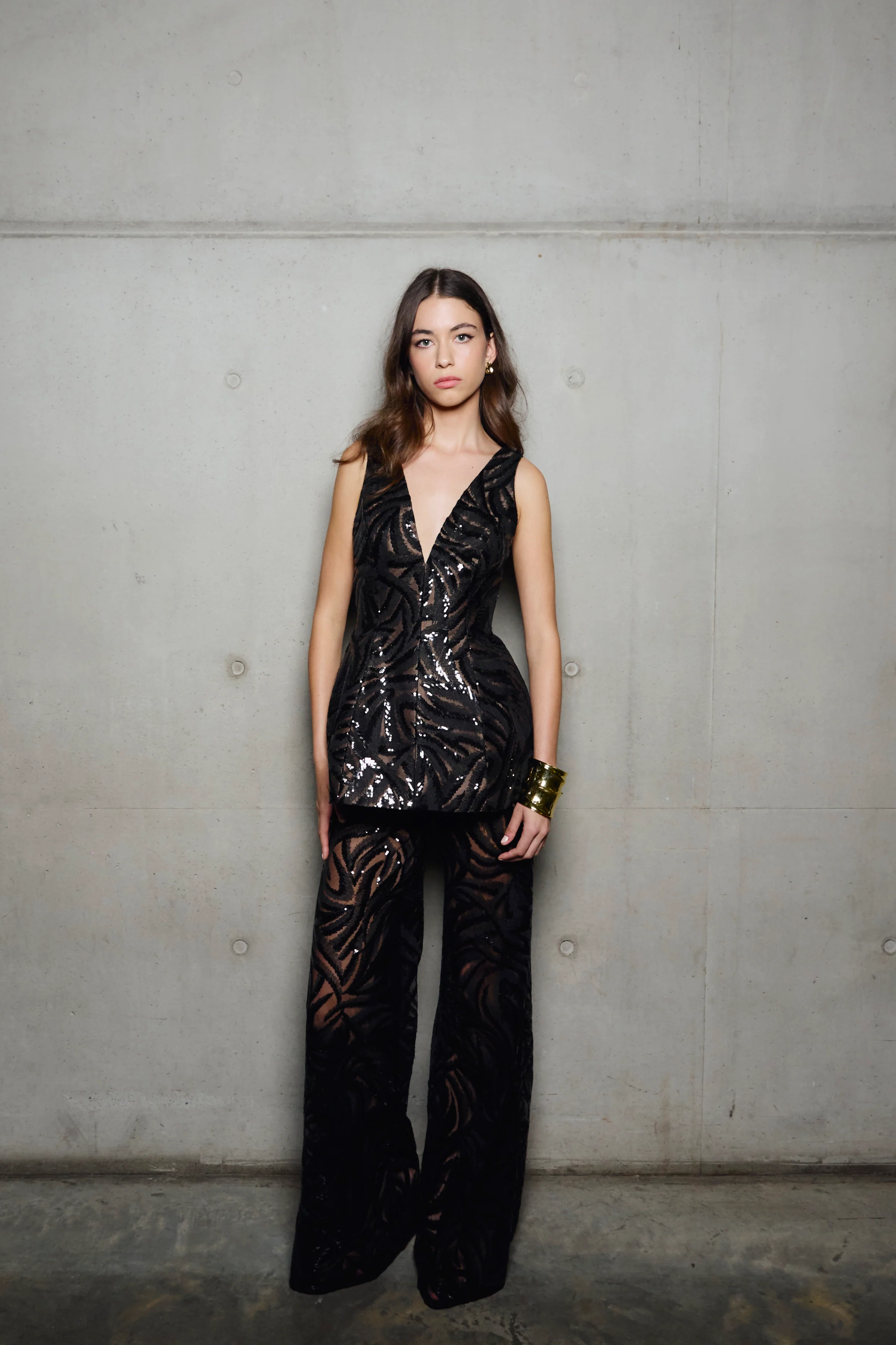 BLACK SWIRL SEQUIN PEPLUM TOP - Image 5
