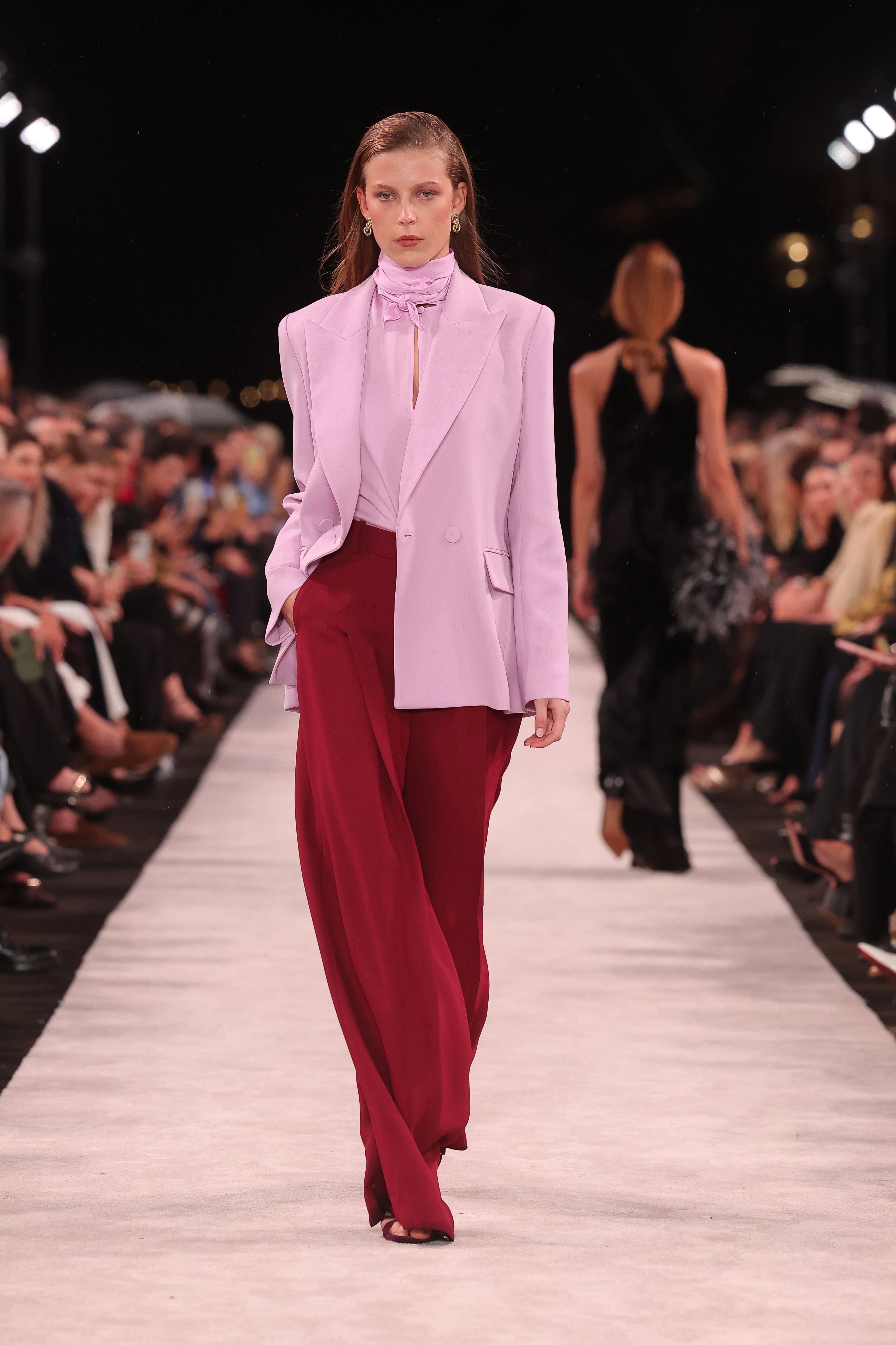 CABERNET CREPE DEEP PLEAT PANT