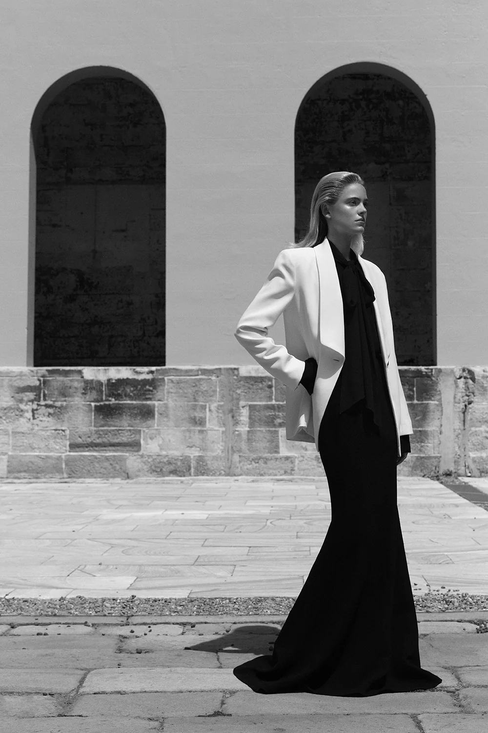 IVORY CREPE SHAWL COLLAR JACKET - Image 5