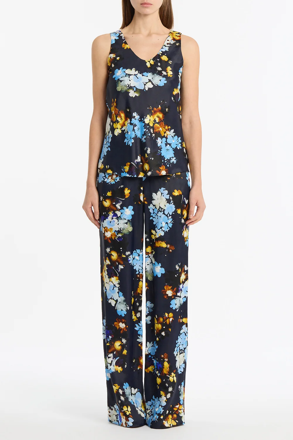 MIDNIGHT BOTANICA VISCOSE TWILL SCOOP NECK CAMI
