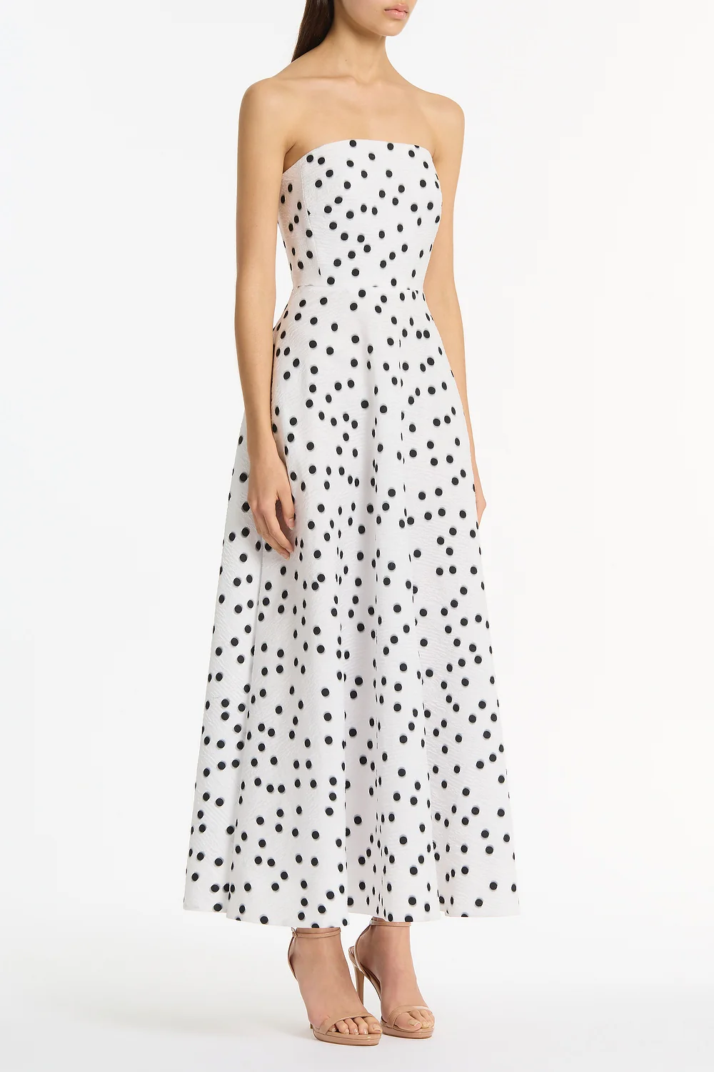 WHITE AND BLACK SPOT JACQUARD A-LINE STRAPLESS GOWN - Image 2