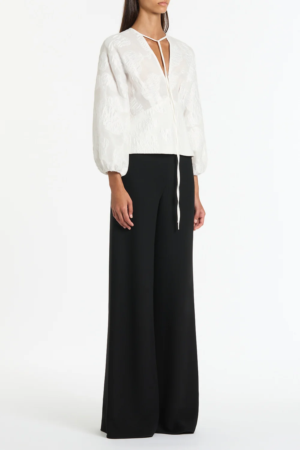 WHITE MESH JACQUARD PUFF SLEEVE BLOUSE - Image 2